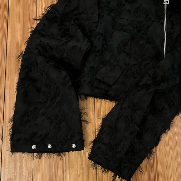 NWOT Cropped Textured Jacket - Picture 7 of 10